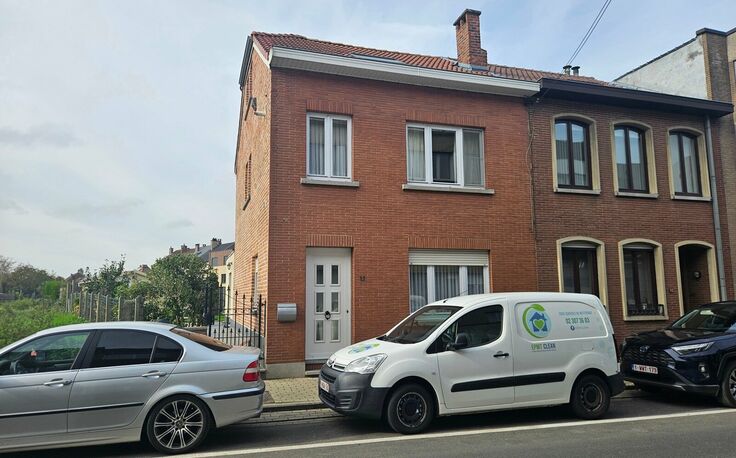 Maison unifamiliale à vendre à Sint-Pieters-Leeuw