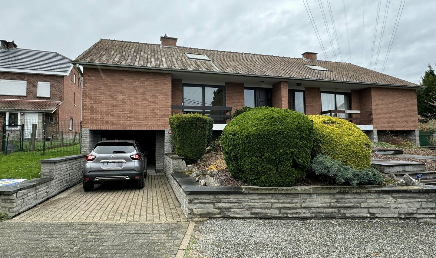 Maison à louer à Sint-Pieters-Leeuw Vlezenbeek