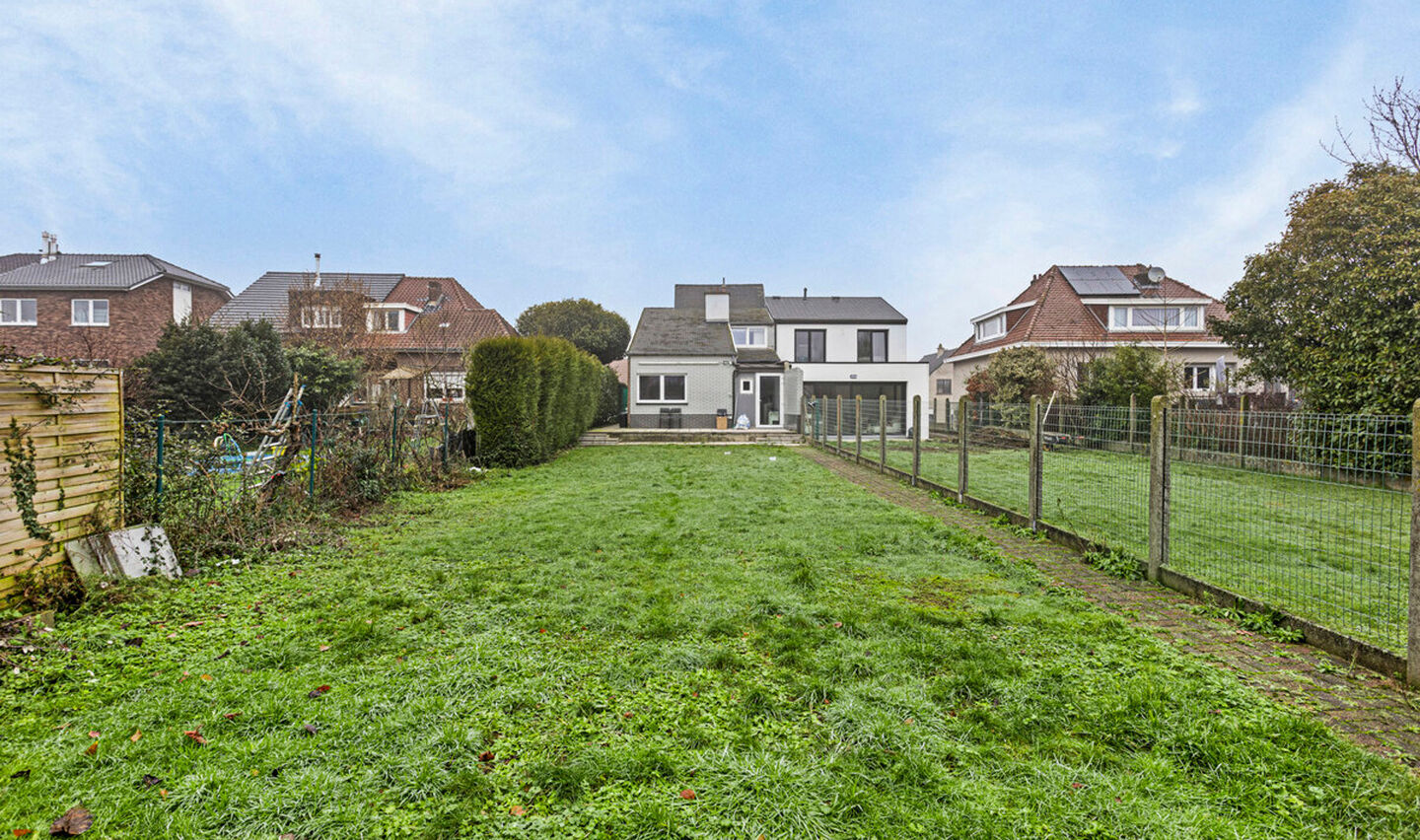 Maison à vendre à Sint-Pieters-Leeuw