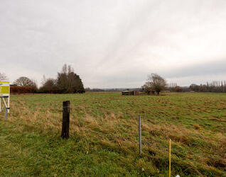 Bouwgrond te koop in Sint-Pieters-Leeuw