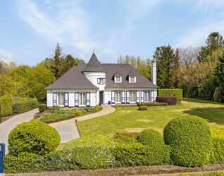 Maison de campagne à vendre à Sint-Pieters-Leeuw