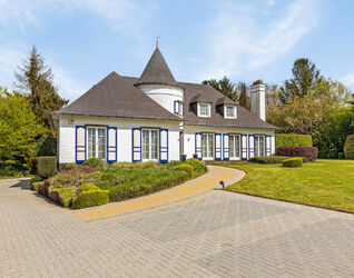 Maison de campagne à vendre à Sint-Pieters-Leeuw