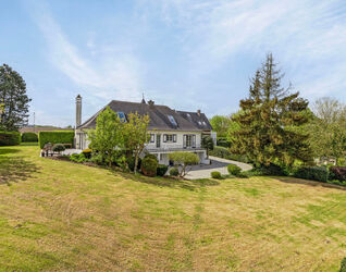 Maison de campagne à vendre à Sint-Pieters-Leeuw