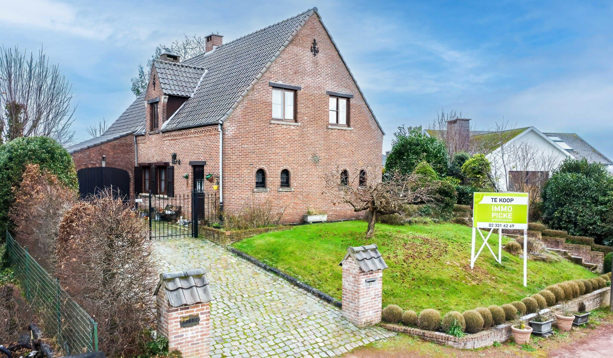 OPTIE Rustig Gelegen Villa Met Mooi Zicht Op De Overliggende Weides ...